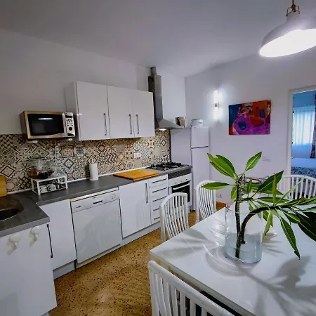 بيت للعطل Casa Luisa تيرور